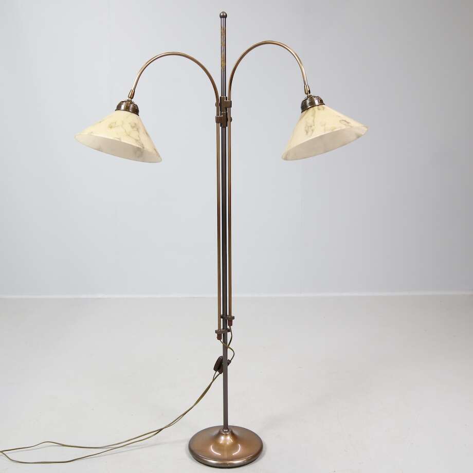 Golvlampa